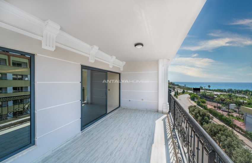 Penthouse Apartment with a Terrace with Sea View in Alanya 24