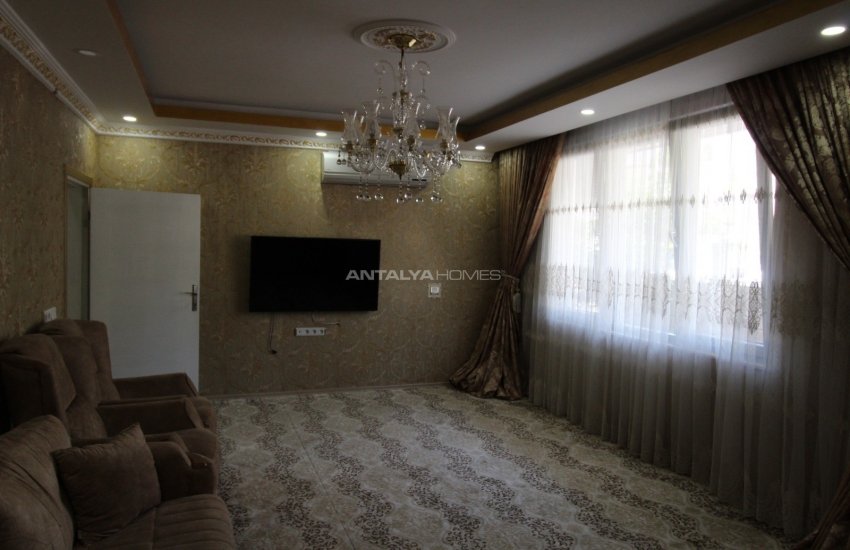 Spacious Duplex Apartment with Garden in Antalya Center 42