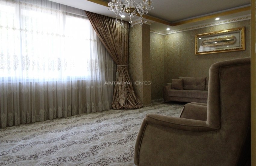 Spacious Duplex Apartment with Garden in Antalya Center 43