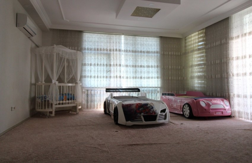 Spacious Duplex Apartment with Garden in Antalya Center 45