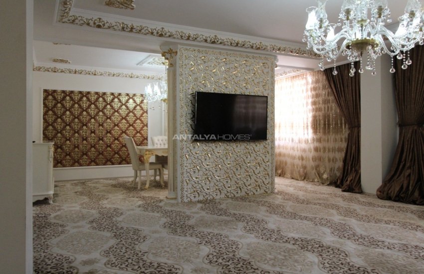 Spacious Duplex Apartment with Garden in Antalya Center 22
