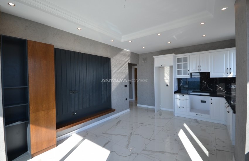Modernly Designed Luxury Flats in Alanya Kestel with Pools 45