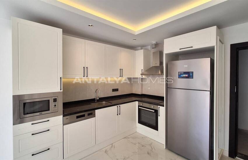 Alanya'da Plaja Yakın Modern Tasarımlı Ultra Lüks Daireler 10