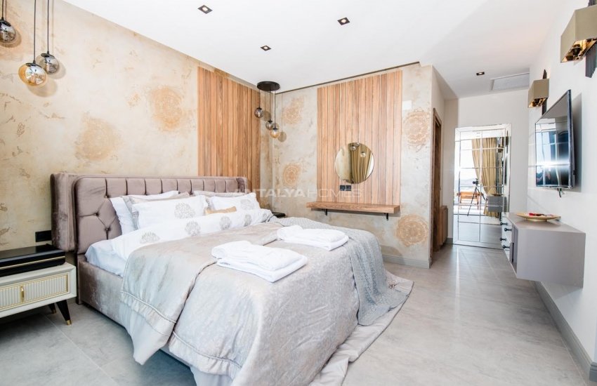 Classy Kalkan Villa with Infinity Pool Overlooking the Sea 50