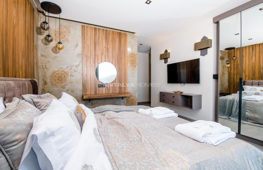 Classy Kalkan Villa with Infinity Pool Overlooking the Sea 51