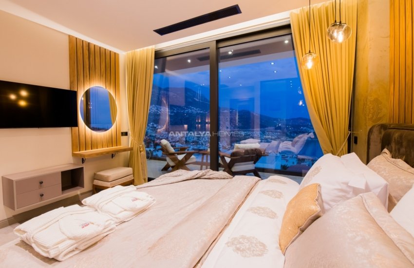Ultra Luxurious Villa with 3 Swimming Pools in Kalkan 50