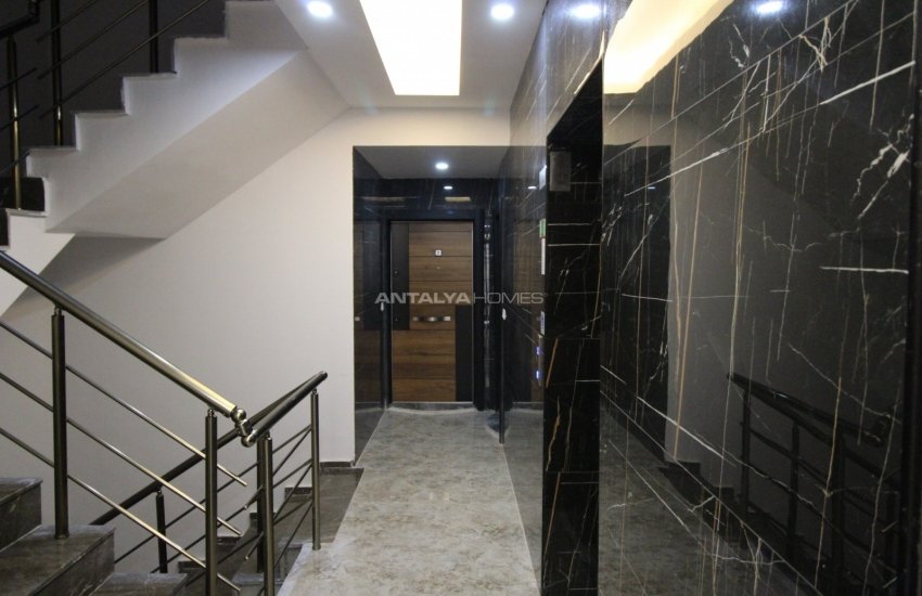 Luxury Apartment in a Secure Complex in Antalya City Center 27
