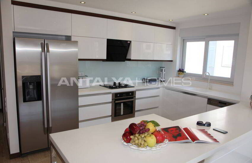 High Quality Ground Floor and Penthouse Flats in Alanya 18