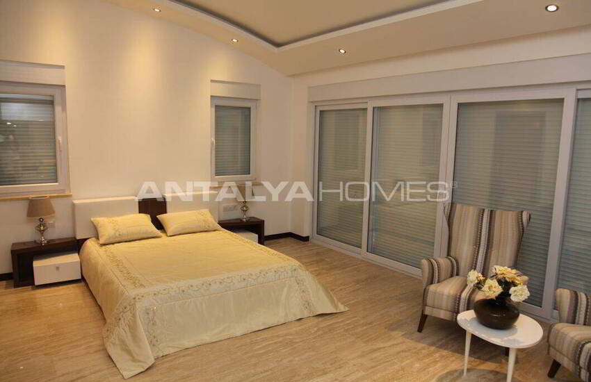 High Quality Ground Floor and Penthouse Flats in Alanya 27