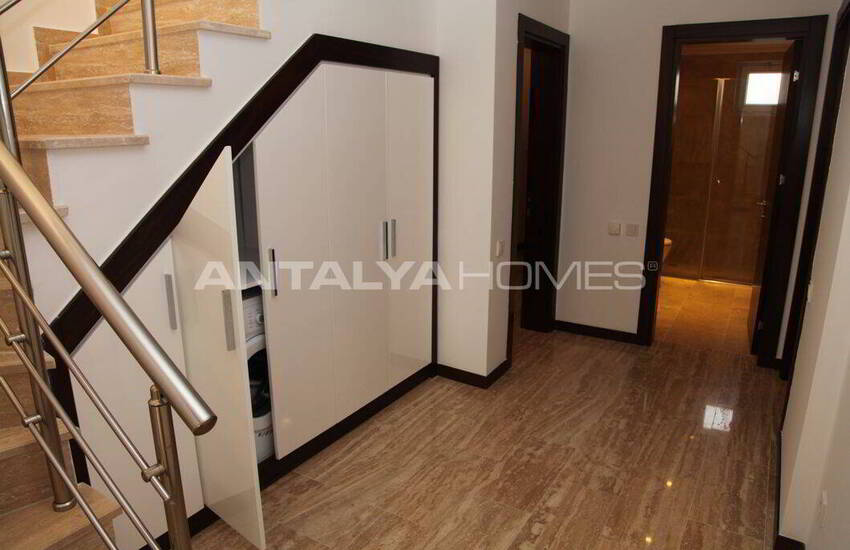 High Quality Ground Floor and Penthouse Flats in Alanya 28