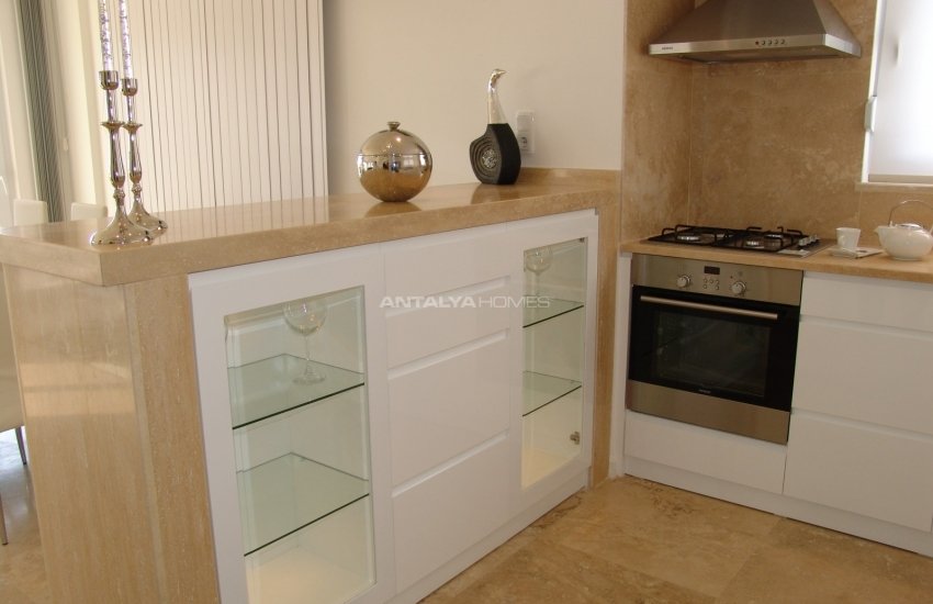 Triplex Detached Villas with Private Pool in Alanya Konakli 37