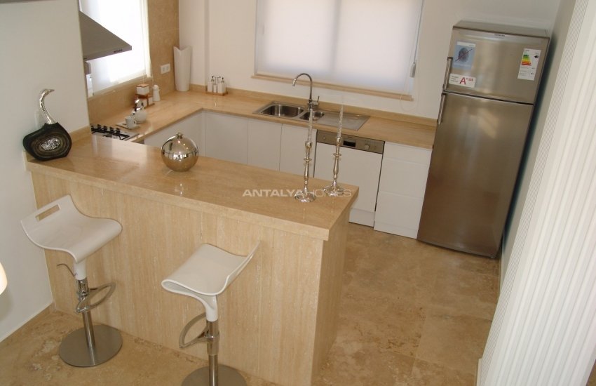 Triplex Detached Villas with Private Pool in Alanya Konakli 39
