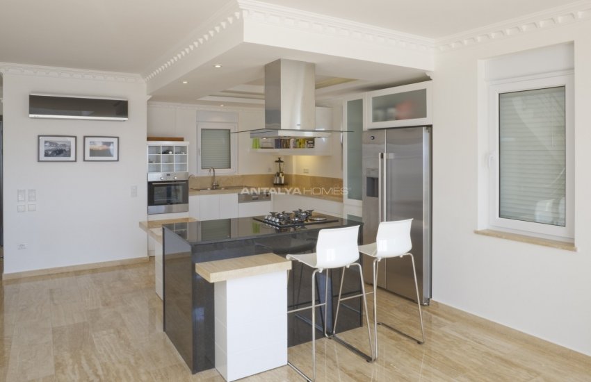 Triplex Detached Villas with Private Pool in Alanya Konakli 22