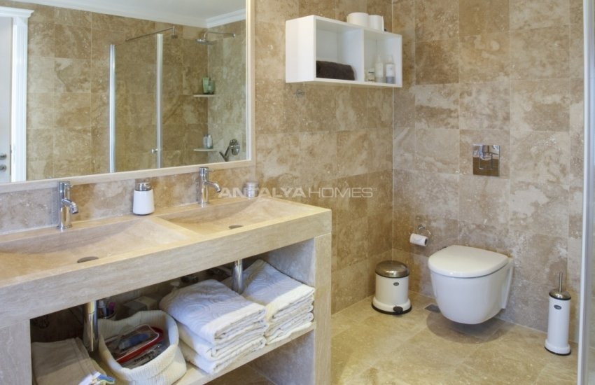 Triplex Detached Villas with Private Pool in Alanya Konakli 23