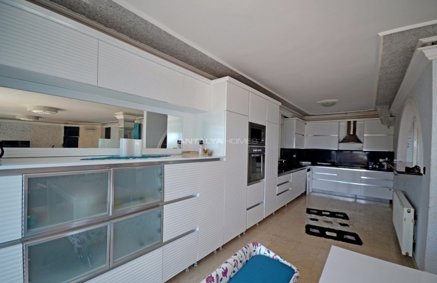 Capacious Houses in Alanya with Swimming Pool and Garden 20