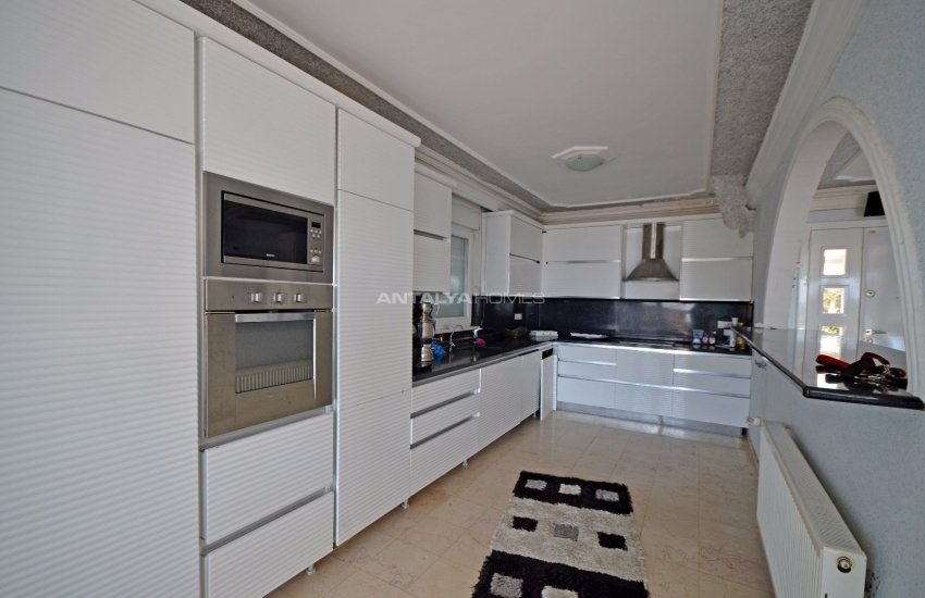 Capacious Houses in Alanya with Swimming Pool and Garden 21