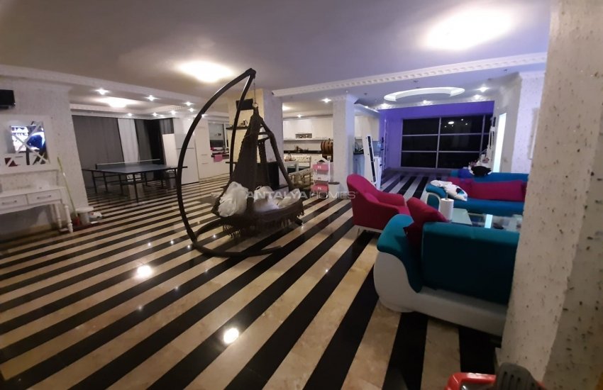 Capacious Houses in Alanya with Swimming Pool and Garden 23