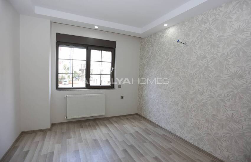 Muratpaşa Yenigün Mahallesi'nde Güvenlikli Sitede Daireler 22