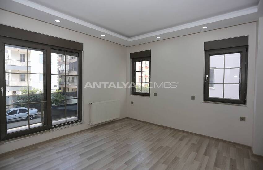 Muratpaşa Yenigün Mahallesi'nde Güvenlikli Sitede Daireler 11