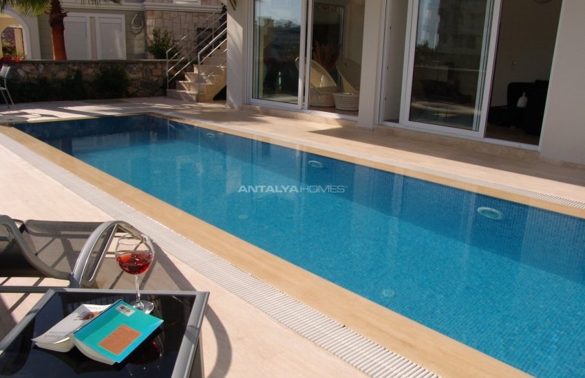 Moderne Villa Mit Privatem Pool Und Garten In Konakli 26