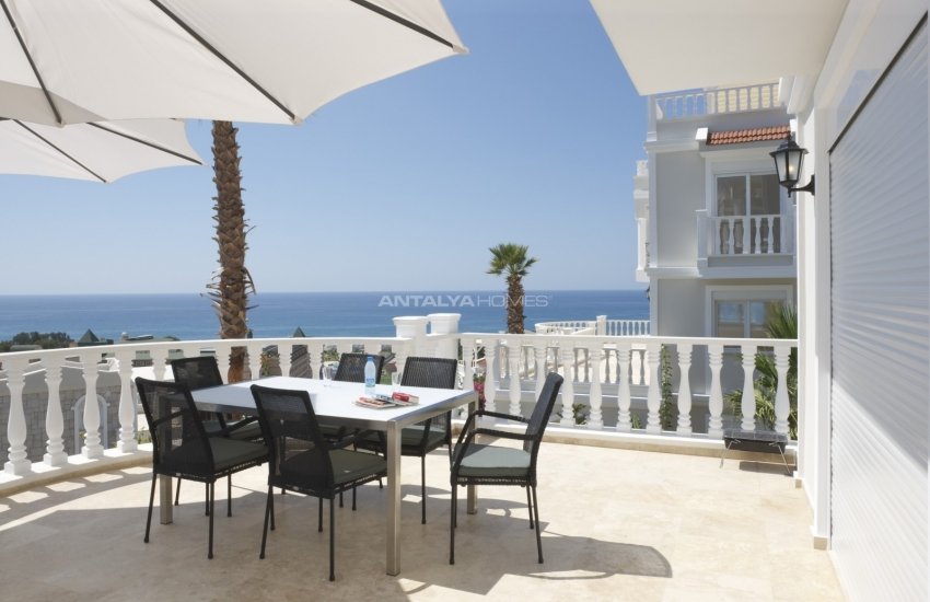 Moderne Villa Mit Privatem Pool Und Garten In Konakli 16