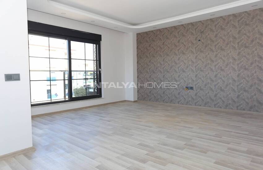Middle Floor and Duplex Apartments in Antalya Muratpasa 4