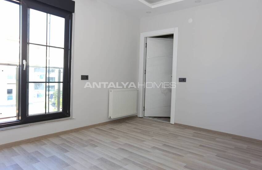 Middle Floor and Duplex Apartments in Antalya Muratpasa 13