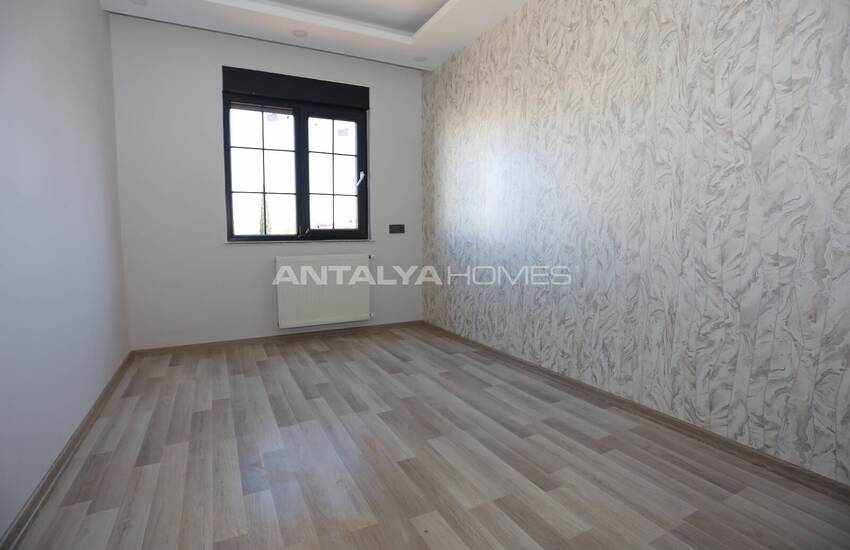 Middle Floor and Duplex Apartments in Antalya Muratpasa 14