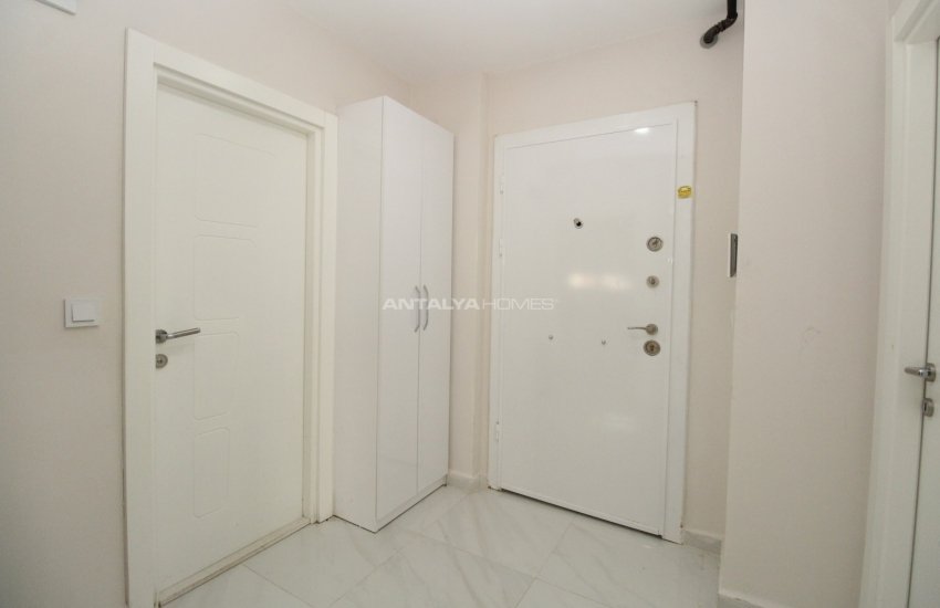 Fully Furnished Flat in a Secure Complex in Konyaalti Sarisu 28