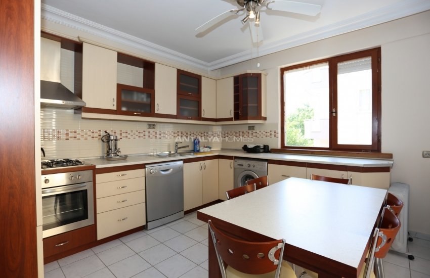 Duplex Apartment Close to the Lara Beach in Guzeloba Antalya 10