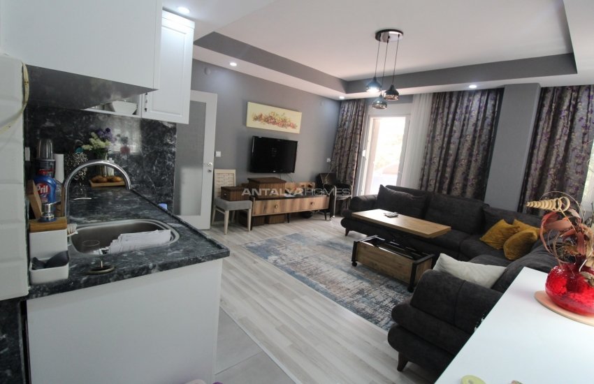 Ground Floor Apartment with an Outdoor Car Park in Antalya 10