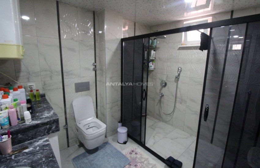 Ground Floor Apartment with an Outdoor Car Park in Antalya 27