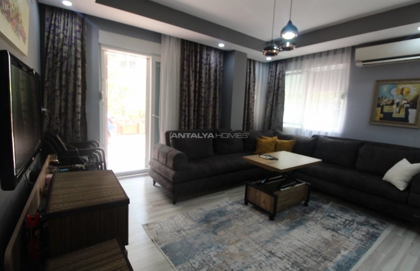 Ground Floor Apartment with an Outdoor Car Park in Antalya 11