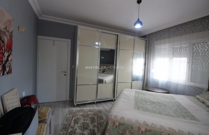 Ground Floor Apartment with an Outdoor Car Park in Antalya 16