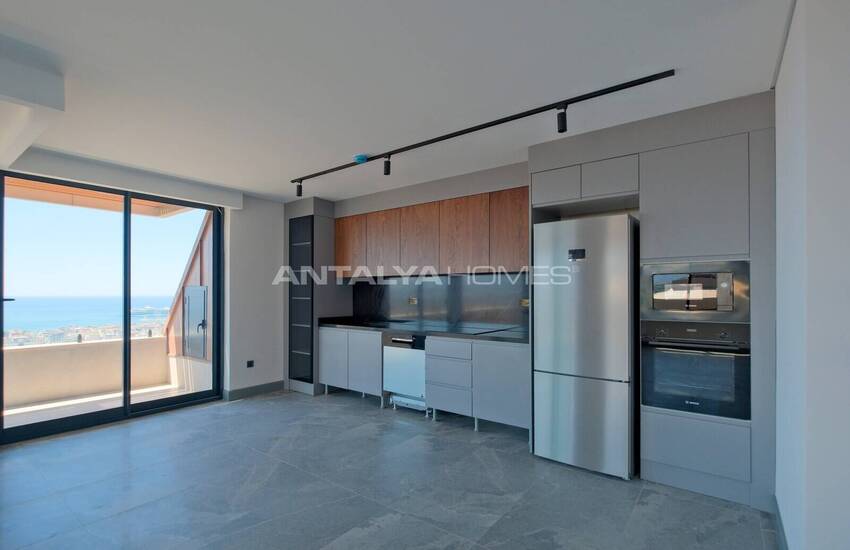 Advantageously Located Apartments in a Complex in Alanya 13