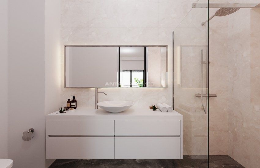 Modern Real Estate Within a Luxe Complex in Antalya Aksu 18