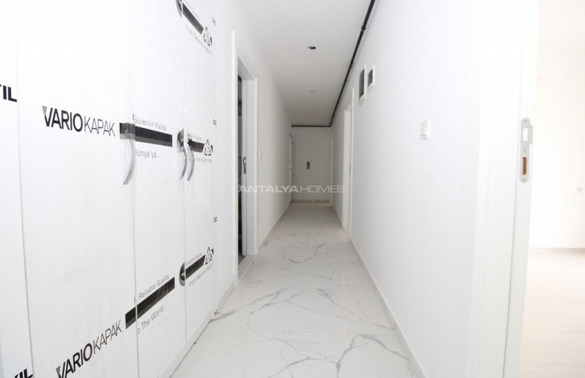 New Flats in a Tranquil and Decent Neighborhood in Antalya 25