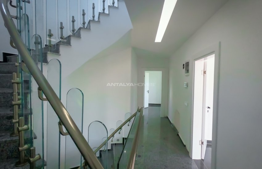 Triplex-villa Mit Erschwinglichen Preis In Alanya Mahmutlar 31