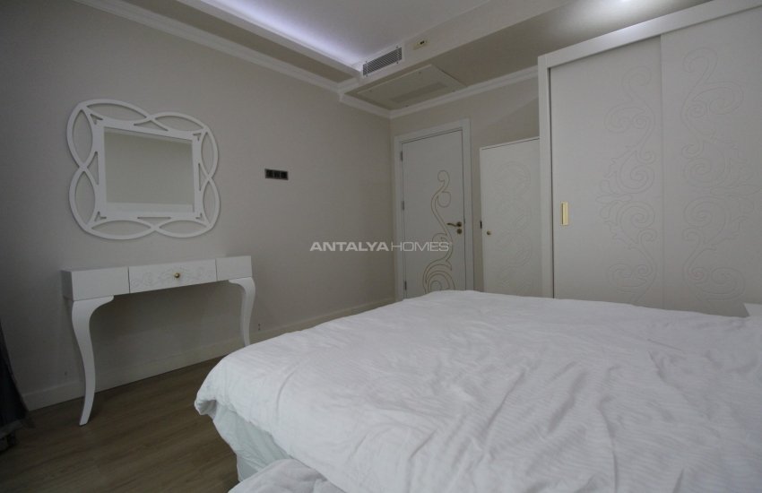Modern Design Apartment Close to Beach in Antalya Hurma 27