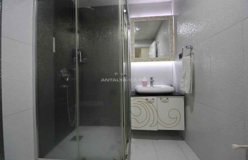 Modern Design Apartment Close to Beach in Antalya Hurma 29