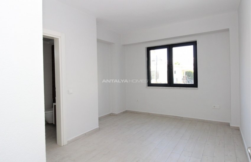 Well-located Apartment in Belek in a Secure Complex 15