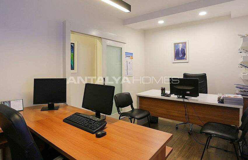 Well-maintained Turnkey Office in Antalya Lara District 14