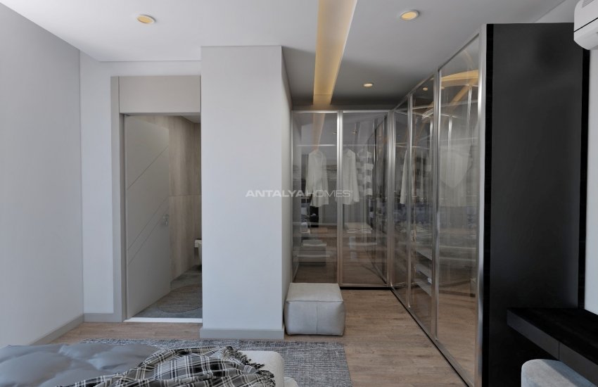 Luxurious Apartments Near the Sea in Muratpasa Antalya 16