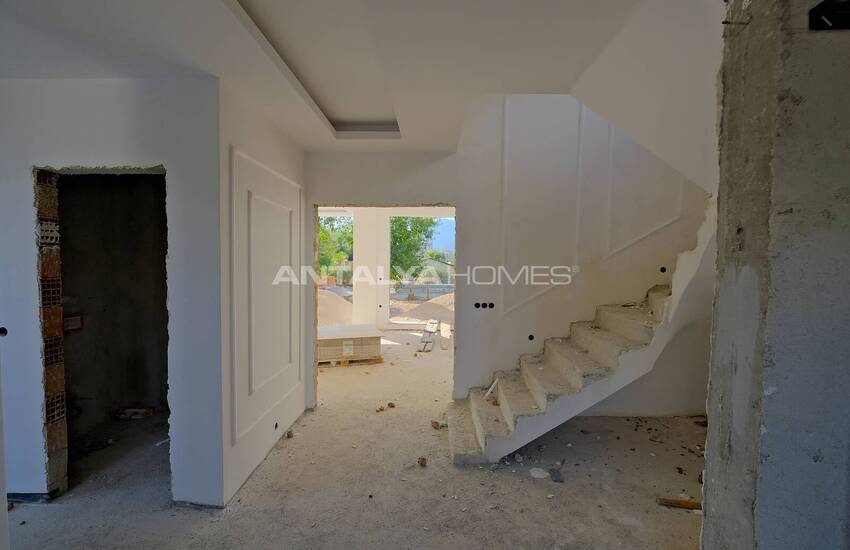 Triplex Villas Equipped with Rich Features in Antalya 26