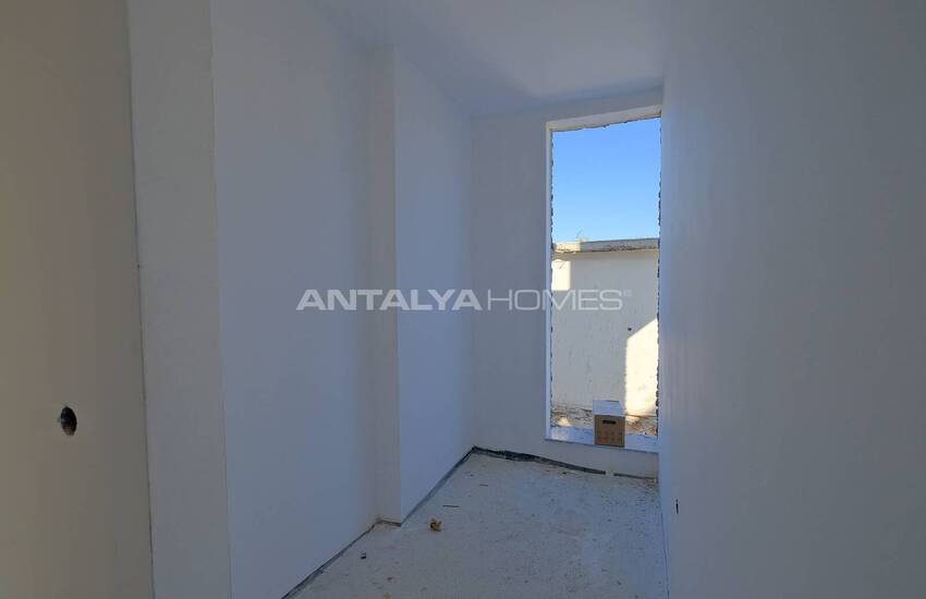 Triplex Villas Equipped with Rich Features in Antalya 29
