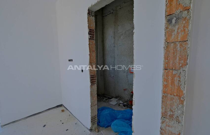 Triplex Villas Equipped with Rich Features in Antalya 18