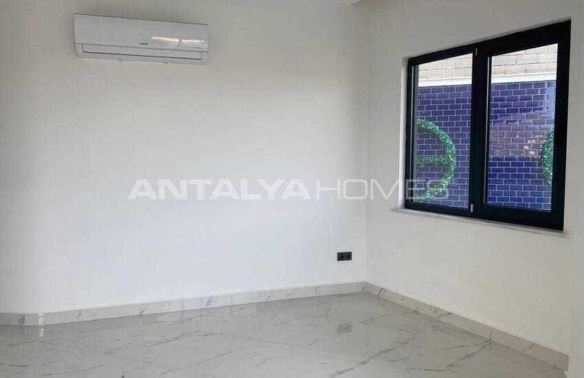 Luxe Villa Suitable for Citizenship with a Pool in Alanya 9