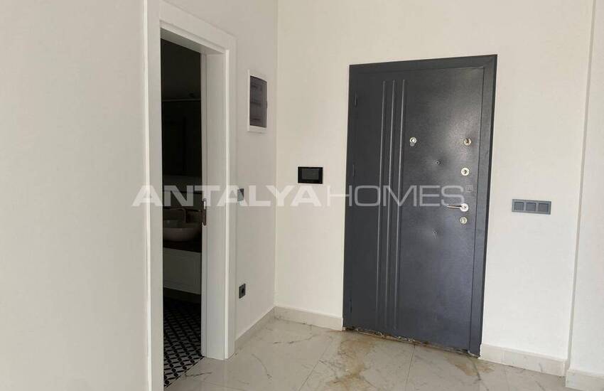 Luxe Villa Suitable for Citizenship with a Pool in Alanya 4