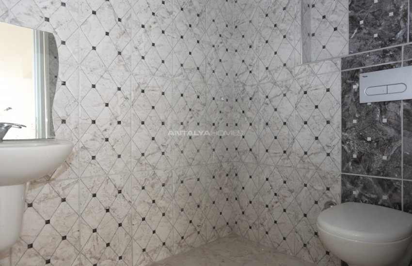 Commercial Real Estate Close to Mark Antalya in Muratpaşa 12