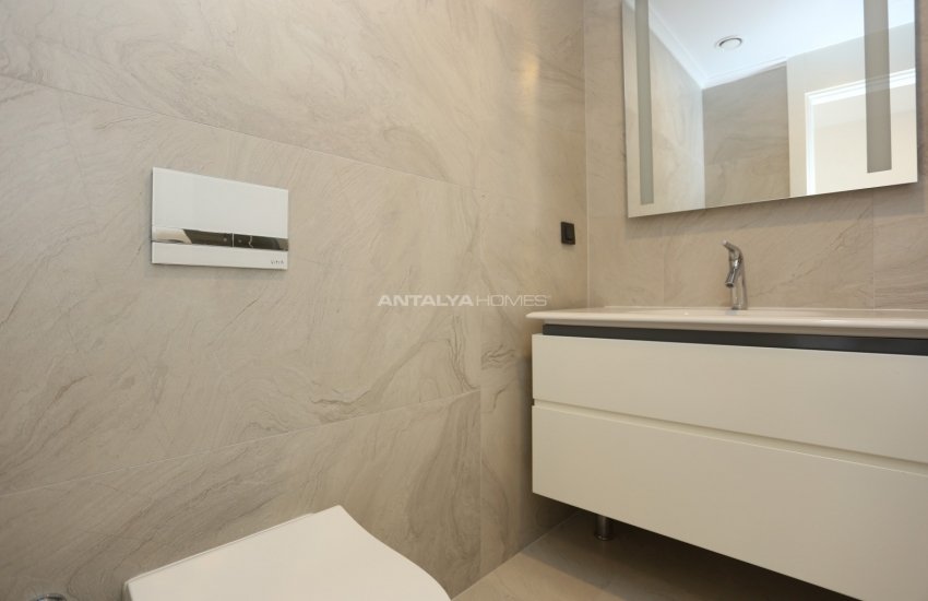 Spacious Apartments with Breathtaking Sea View in Konyaalti 41